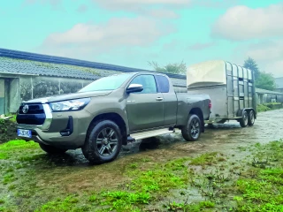 Quel véhicule utilitaire choisir pour tracter une grosse remorque ?
